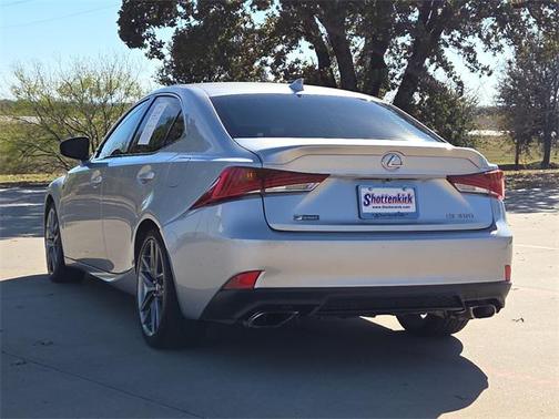 2017 Lexus IS 350 Base