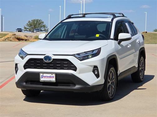 2024 Toyota RAV4 Hybrid XLE Premium