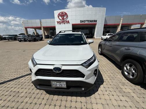 2024 Toyota RAV4 Hybrid XLE Premium