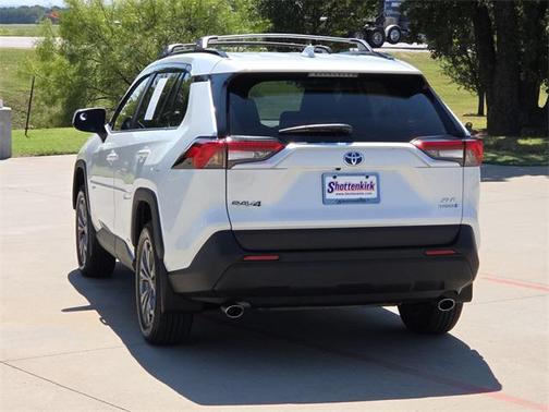 2024 Toyota RAV4 Hybrid XLE Premium