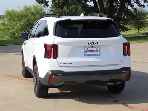 2025 Kia Sorento SX