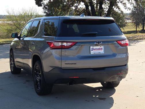 2021 Chevrolet Traverse LS