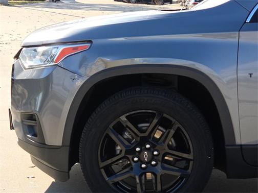 2021 Chevrolet Traverse LS