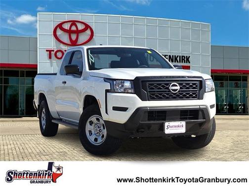 2024 Nissan Frontier S