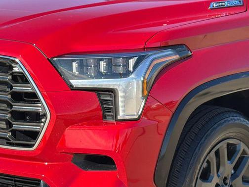 2025 Toyota Sequoia Platinum