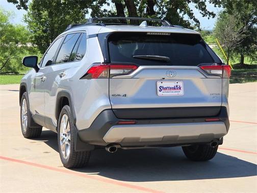 2022 Toyota RAV4 Limited