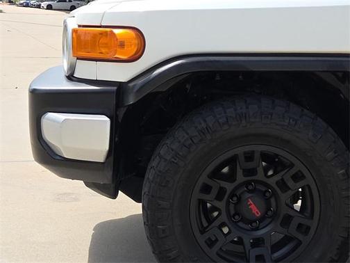 2014 Toyota FJ Cruiser Base