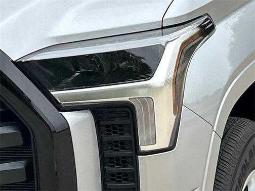 2024 Toyota Tundra SR