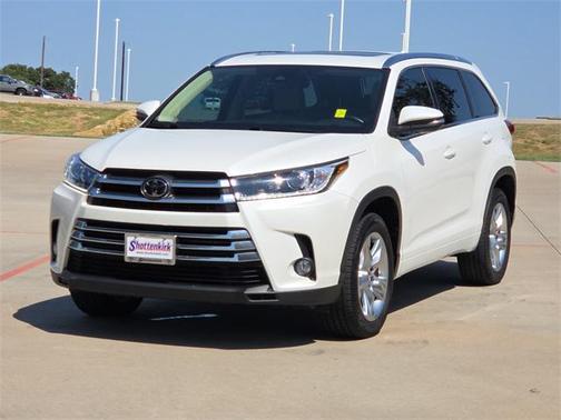 2017 Toyota Highlander Limited