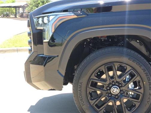 2025 Toyota Tundra Hybrid Limited