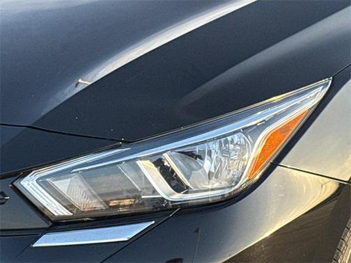 2023 Nissan Versa 1.6 S