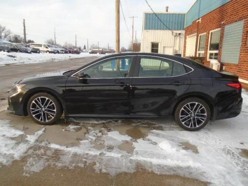 2025 Toyota Camry XLE