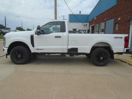 2025 Ford F-250 XL