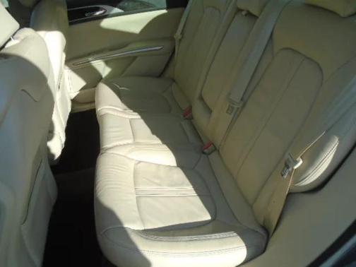 2015 Lincoln MKZ Base