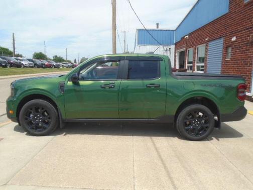 Eruption Green 2025 Ford Maverick XLT