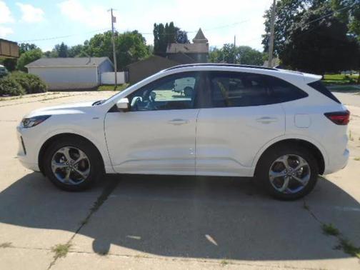 2023 Ford Escape ST-Line Select