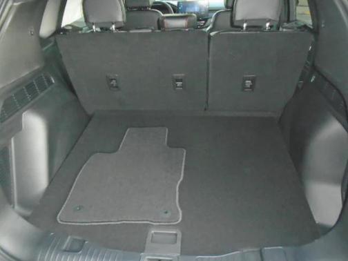 space silver metallic 2026 Ford Escape ST-Line Select