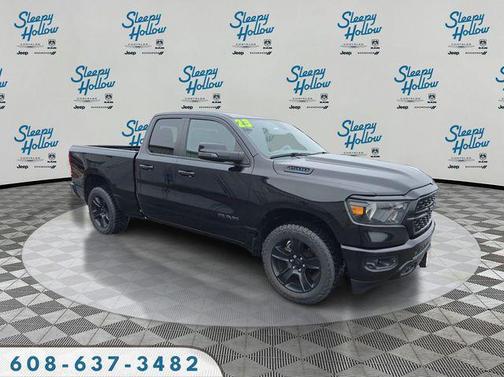 Diamond Black Crystal Pearlcoat 2023 RAM 1500 Big Horn/Lone Star
