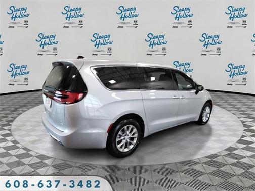 2026 Chrysler Pacifica L