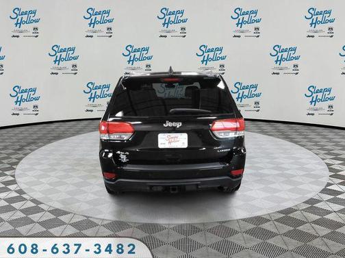 Diamond Black Crystal Pearlcoat 2017 Jeep Grand Cherokee Laredo