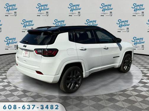 Bright White Clearcoat 2025 Jeep Compass Limited