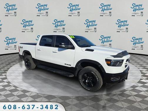 Bright White Clearcoat 2022 RAM 1500 Big Horn/Lone Star