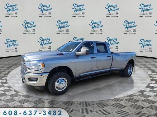 Billet Silver Metallic Clearcoat 2024 RAM 3500 Tradesman Crew Cab 4x4 8' Box