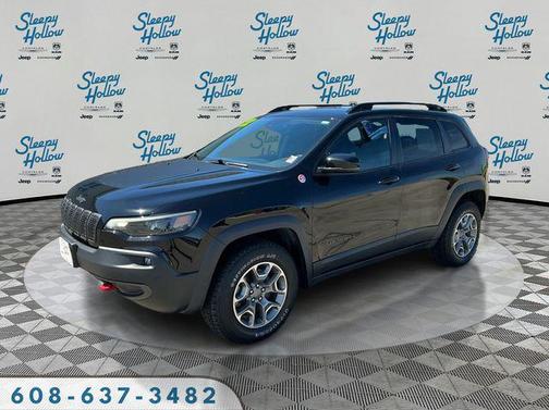 Diamond Black Crystal Pearlcoat 2022 Jeep Cherokee Trailhawk