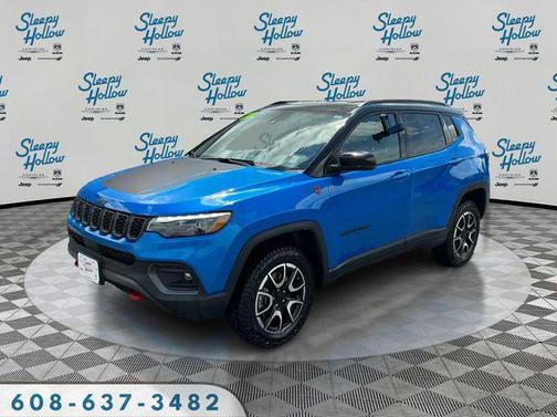 Hydro Blue Pearlcoat 2024 Jeep Compass Trailhawk