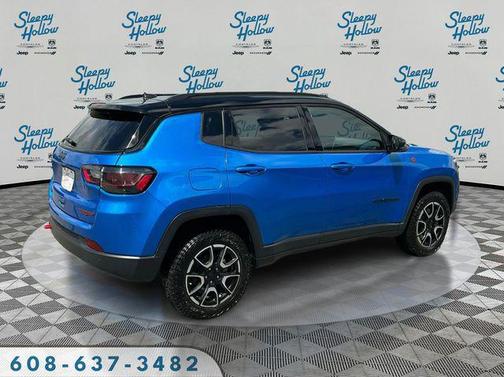 Hydro Blue Pearlcoat 2024 Jeep Compass Trailhawk