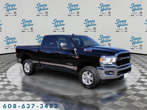 2023 RAM 3500 Big Horn Crew Cab 4x4 6'4' Box