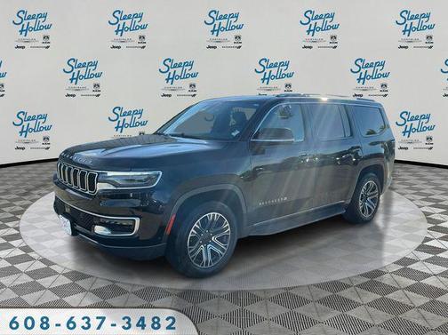 Diamond Black Crystal Pearlcoat 2022 Jeep Wagoneer Series III 4x4
