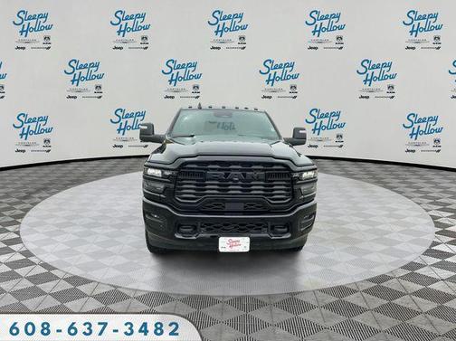 Diamond Black Crystal Pearlcoat 2026 RAM 2500 Big Horn Crew Cab 4x4 6'4' Box