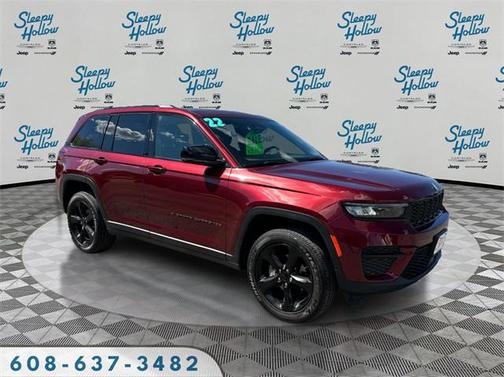 2022 Jeep Grand Cherokee Altitude