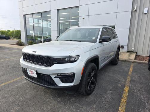 Silver Zynith 2024 Jeep Grand Cherokee Limited