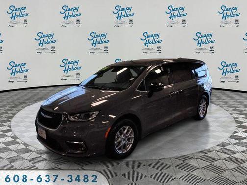 2025 Chrysler Pacifica L