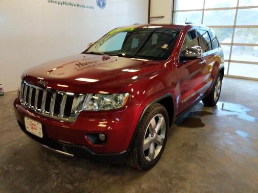 Brilliant Black Crystal Pearlcoat 2012 Jeep Grand Cherokee Overland