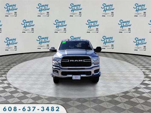 2022 RAM 3500 Tradesman Crew Cab 4x4 8' Box