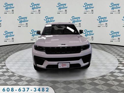 2026 Jeep Grand Cherokee Altitude