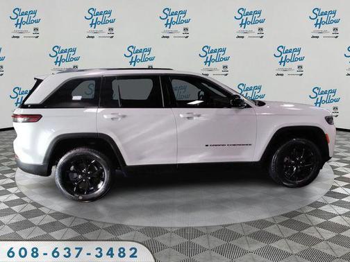 2026 Jeep Grand Cherokee Altitude