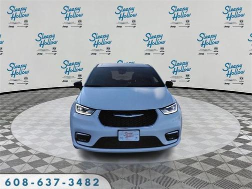 2026 Chrysler Pacifica L