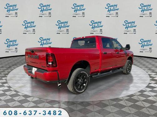 Molten Red Pearlcoat 2026 RAM 2500 Big Horn Crew Cab 4x4 6'4' Box