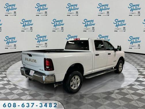 Bright White Clearcoat 2026 RAM 2500 Big Horn Crew Cab 4x4 6'4' Box