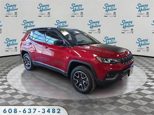 2025 Jeep Compass Trailhawk