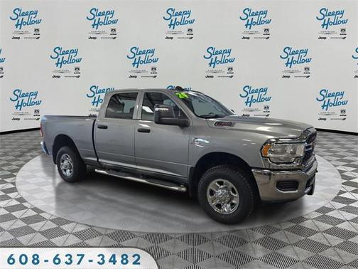 2024 RAM 3500 Tradesman Crew Cab 4x4 6'4' Box