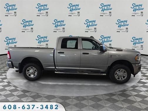 2024 RAM 3500 Tradesman Crew Cab 4x4 6'4' Box