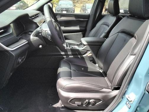 Steel Blue 2026 Jeep Grand Cherokee Limited