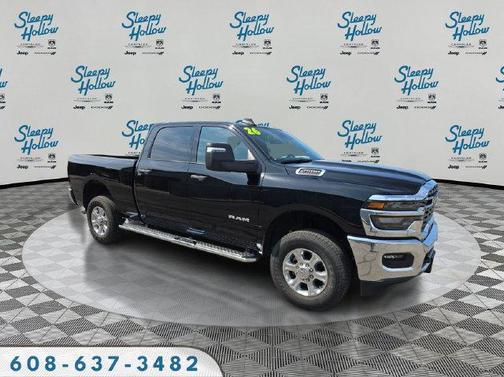 Diamond Black Crystal Pearlcoat 2026 RAM 2500 Big Horn Crew Cab 4x4 6'4' Box