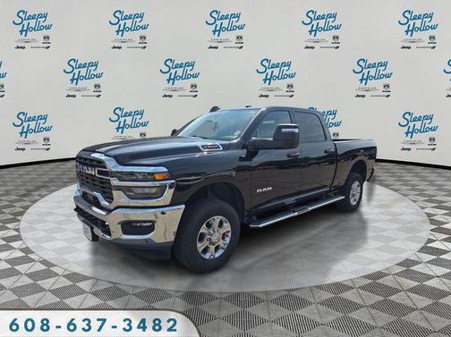 Diamond Black Crystal Pearlcoat 2026 RAM 2500 Big Horn Crew Cab 4x4 6'4' Box
