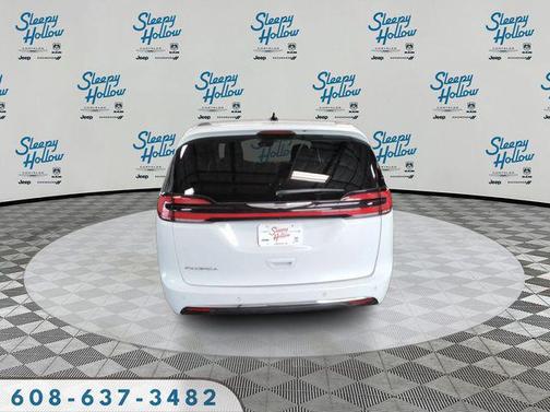 2025 Chrysler Pacifica L